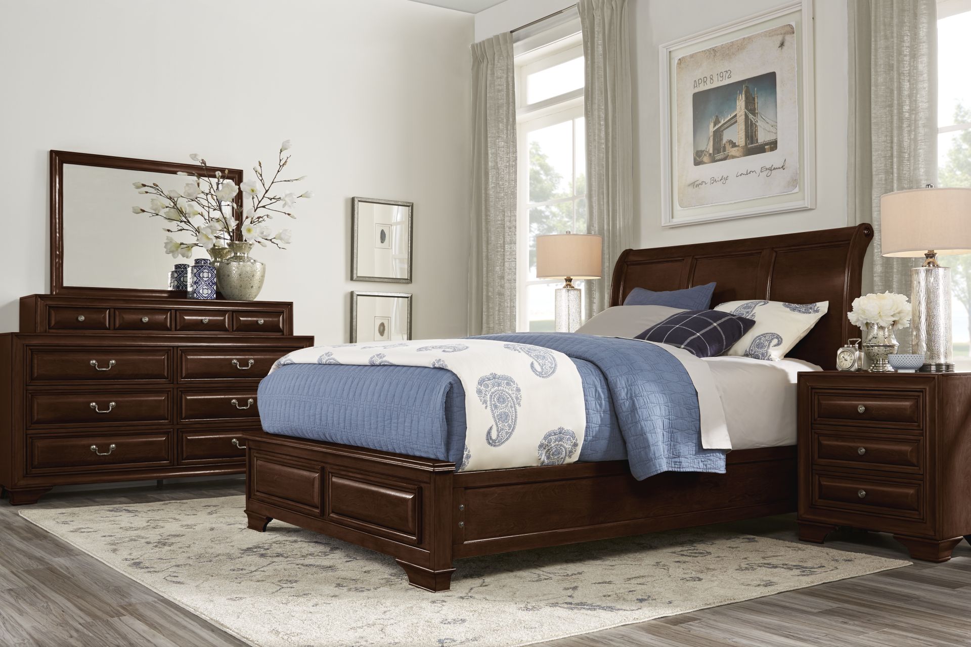 Mill Valley II Cherry Finish 3 Pc King Sleigh Bed - Image 2