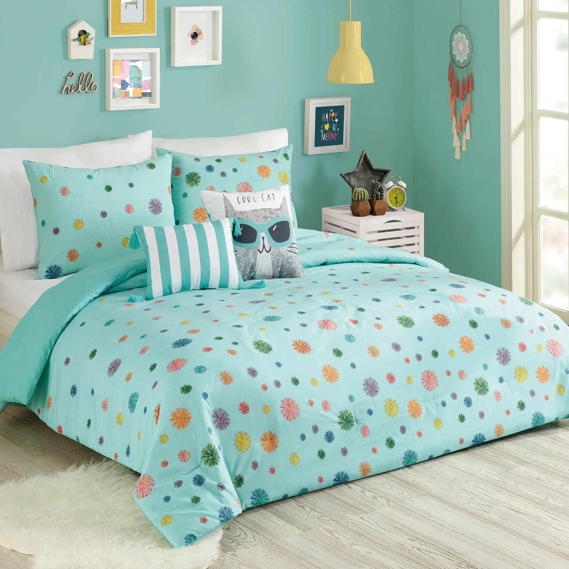 Kids Candy Cat Turquoise Full Comforter Set - Image 1