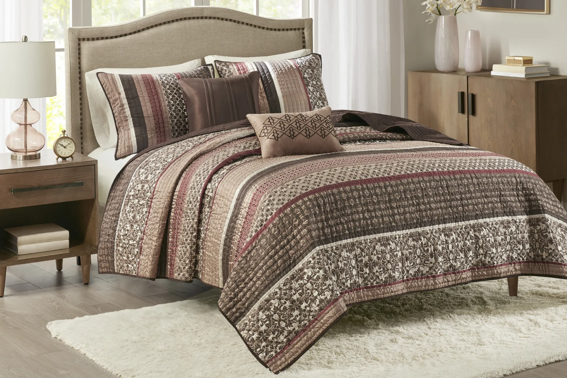 Huxley Red 5 Pc Full/Queen Coverlet Set - Image 1