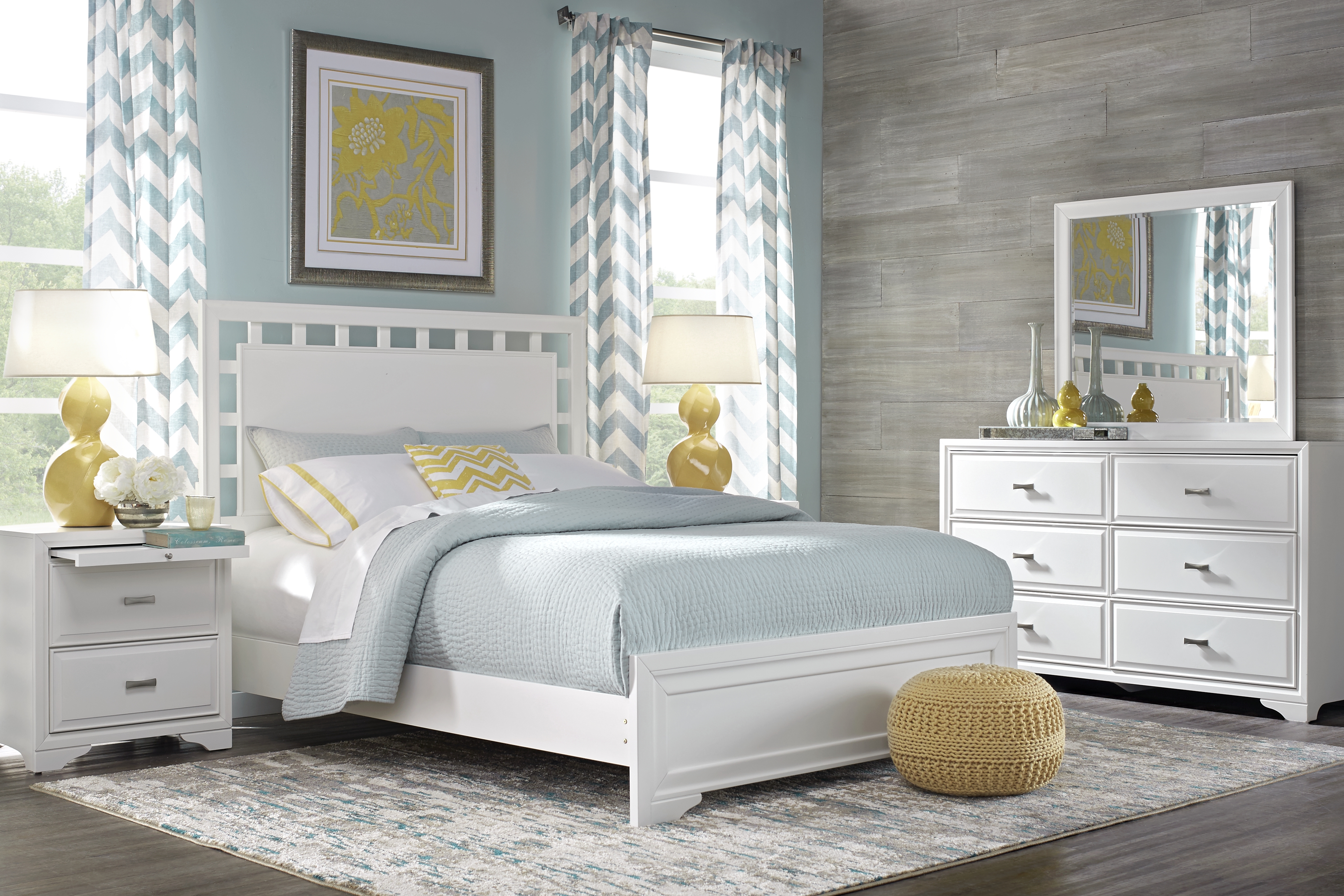 Belcourt White 3 Pc Queen Lattice Bed