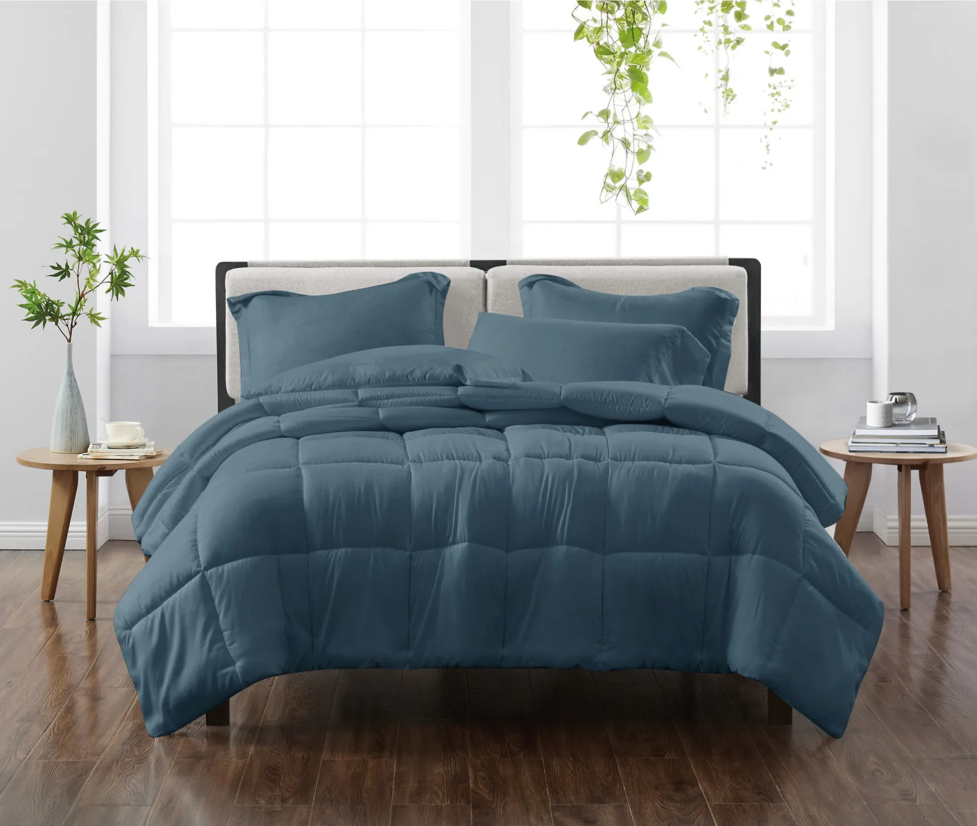 Kids Candy Colors Navy Twin Comforter Set - Image 1
