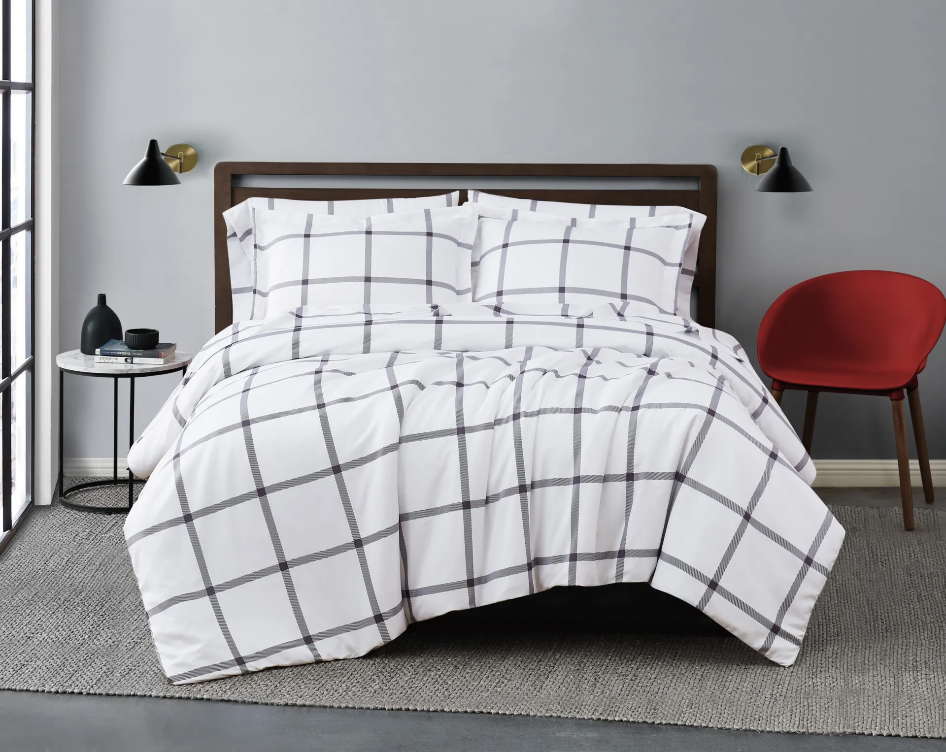 Kids Urban Covers White Full/Queen Comforter Set - Image 1