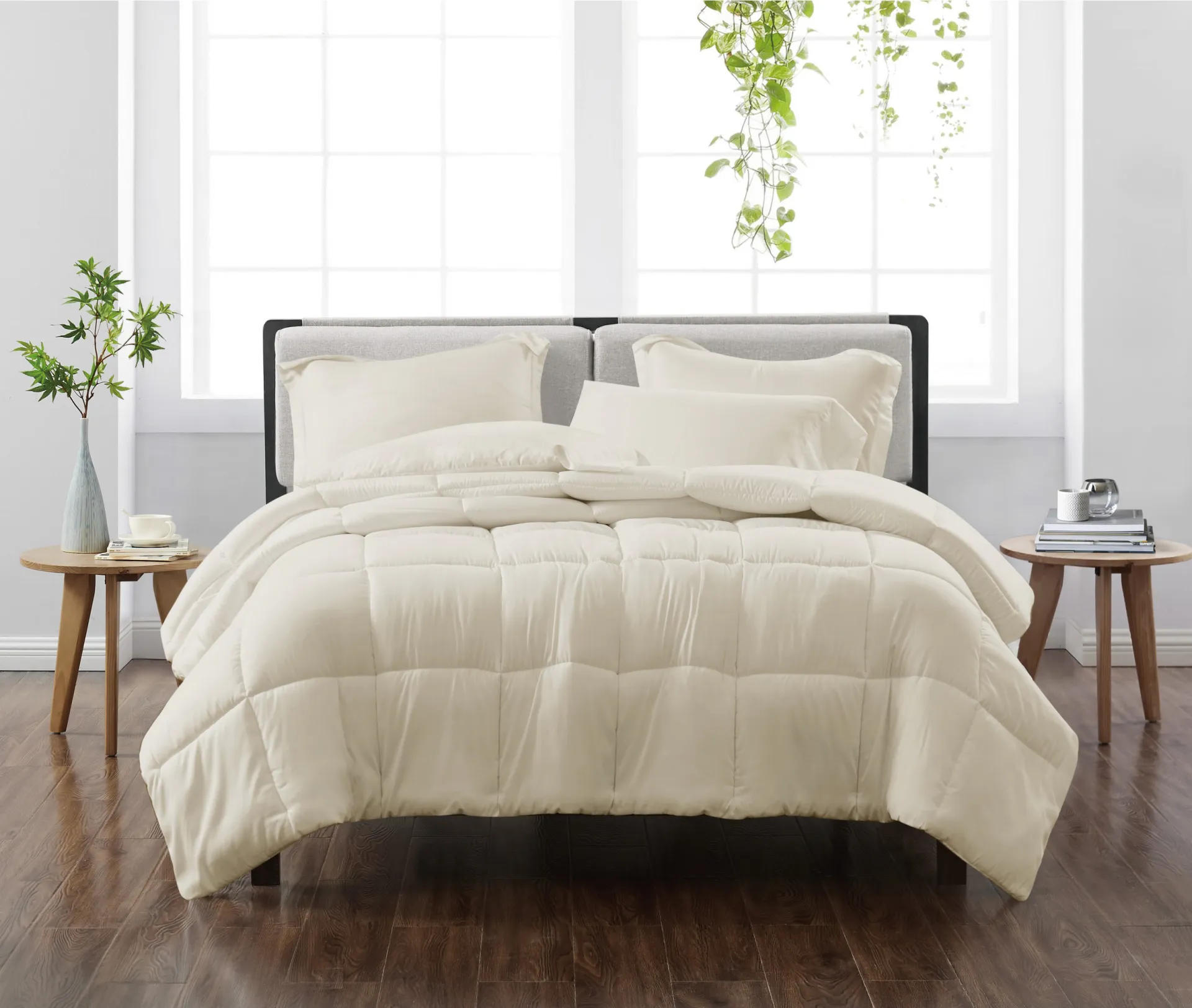 Kids Candy Colors Beige Full/Queen Comforter Set - Image 1