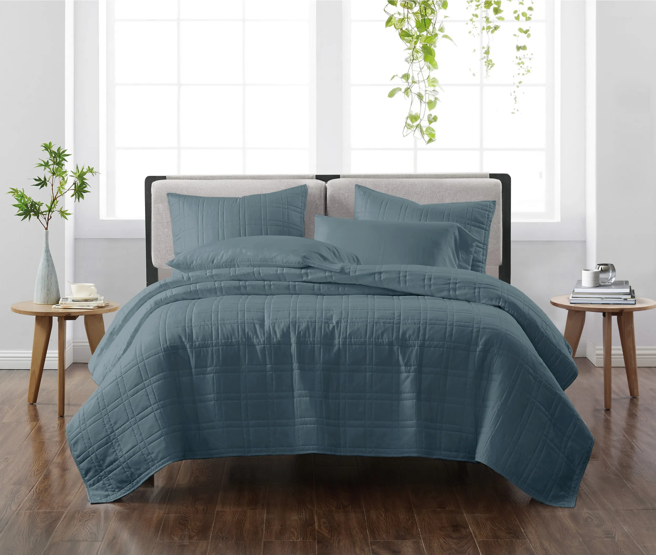 Kids Candy Colors Navy Twin Quilt Set - Thumbnail - Image 1