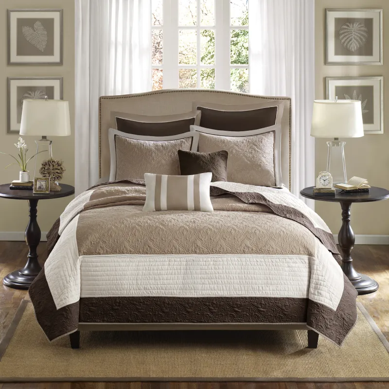 Aracely Beige 7 Pc Queen Coverlet Set