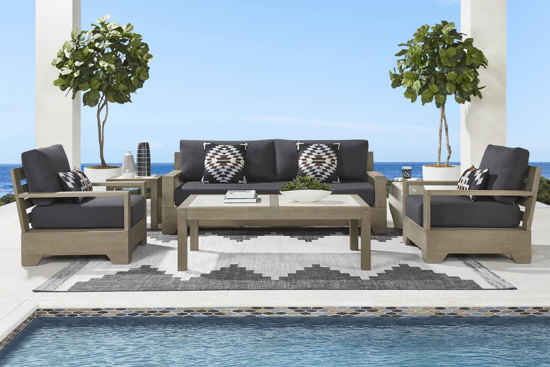 Lake Tahoe Gray 4 Pc Outdoor Sofa Seating Set with Charcoal Cushions full room
