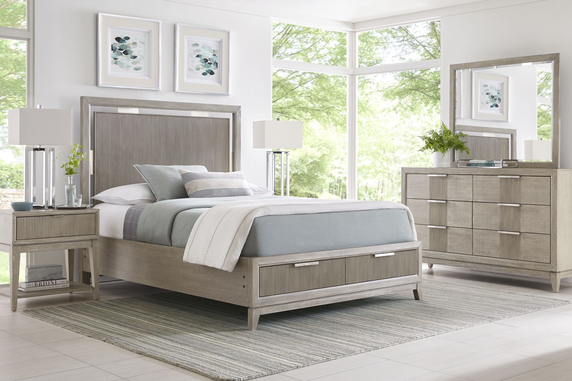 Bellante Gray 7 Pc King Panel Bedroom with Storage - Image 1
