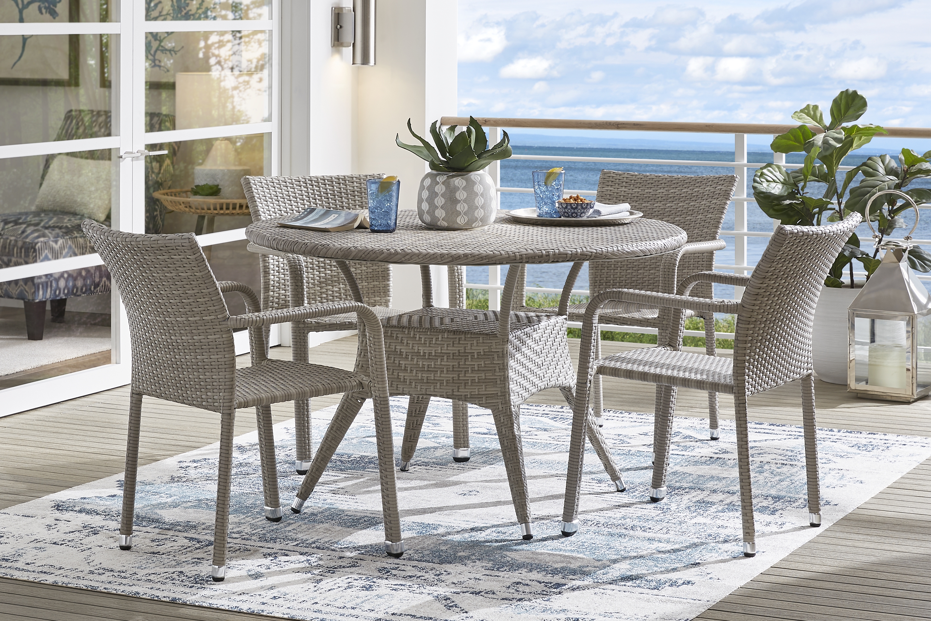 Bay Terrace Gray Wicker 5 Pc 48 in. Round Outdoor Dining Set - Thumbnail - Image 1