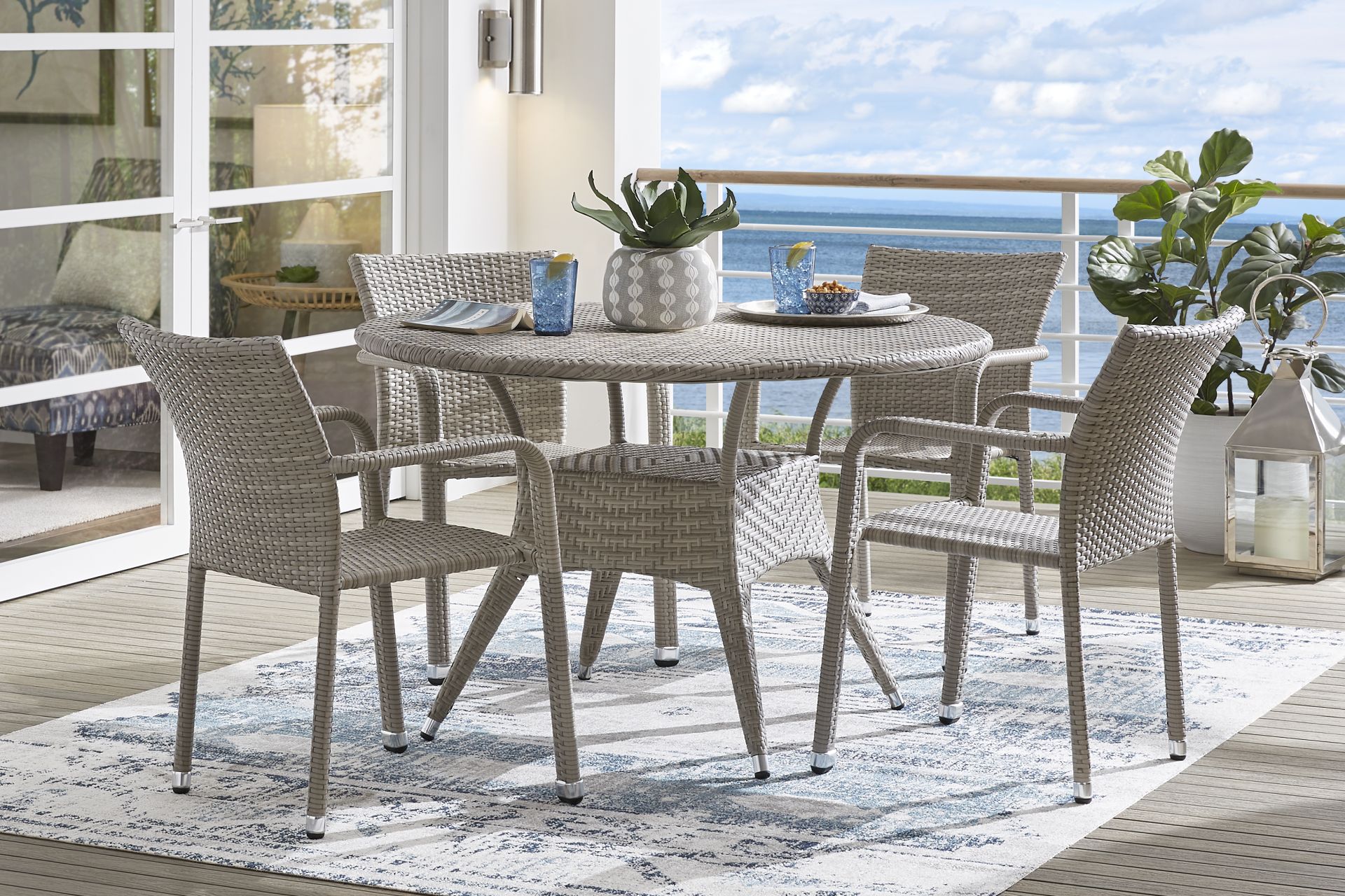Bay Terrace Gray Wicker 5 Pc 48 in. Round Outdoor Dining Set - Image 1