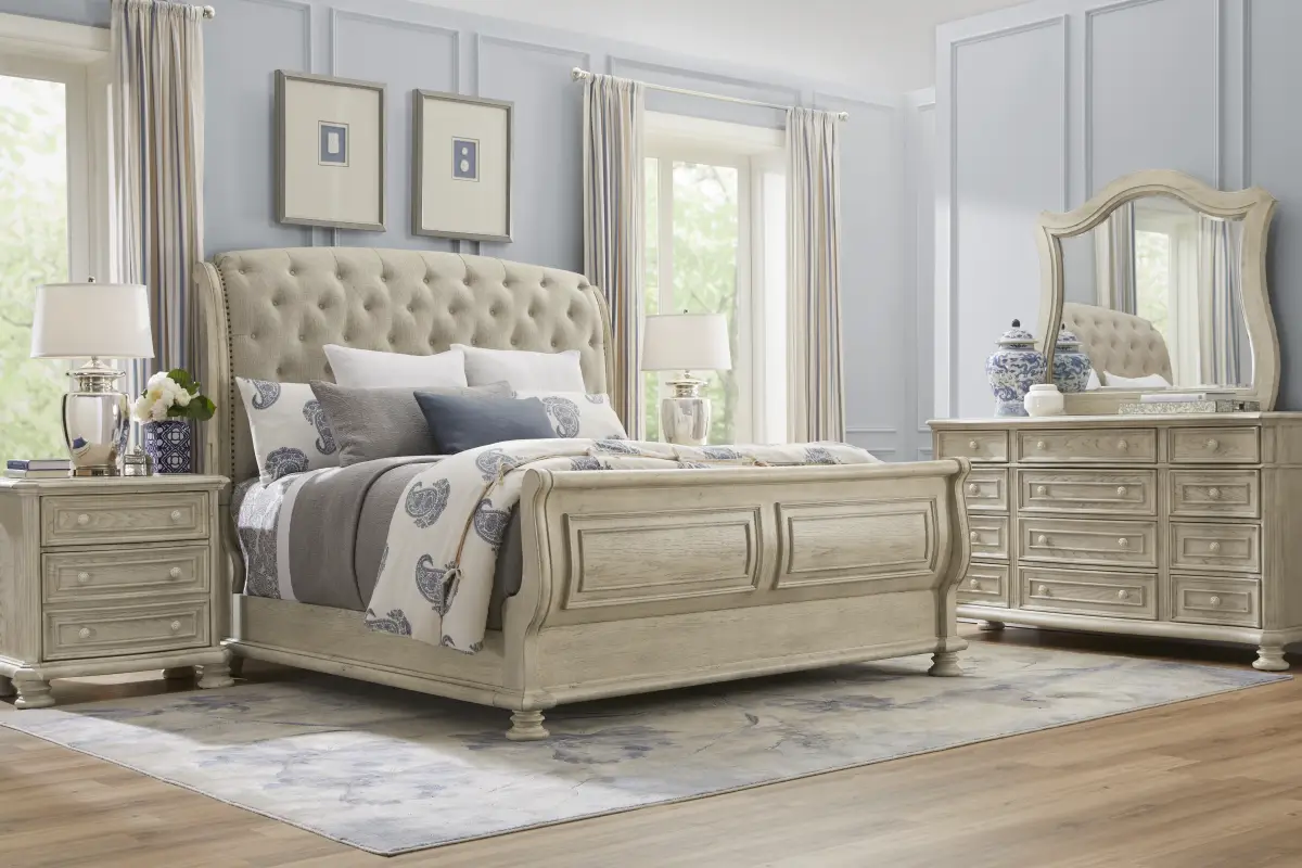 Armitage Off-White 3 Pc Queen Upholstered Bed