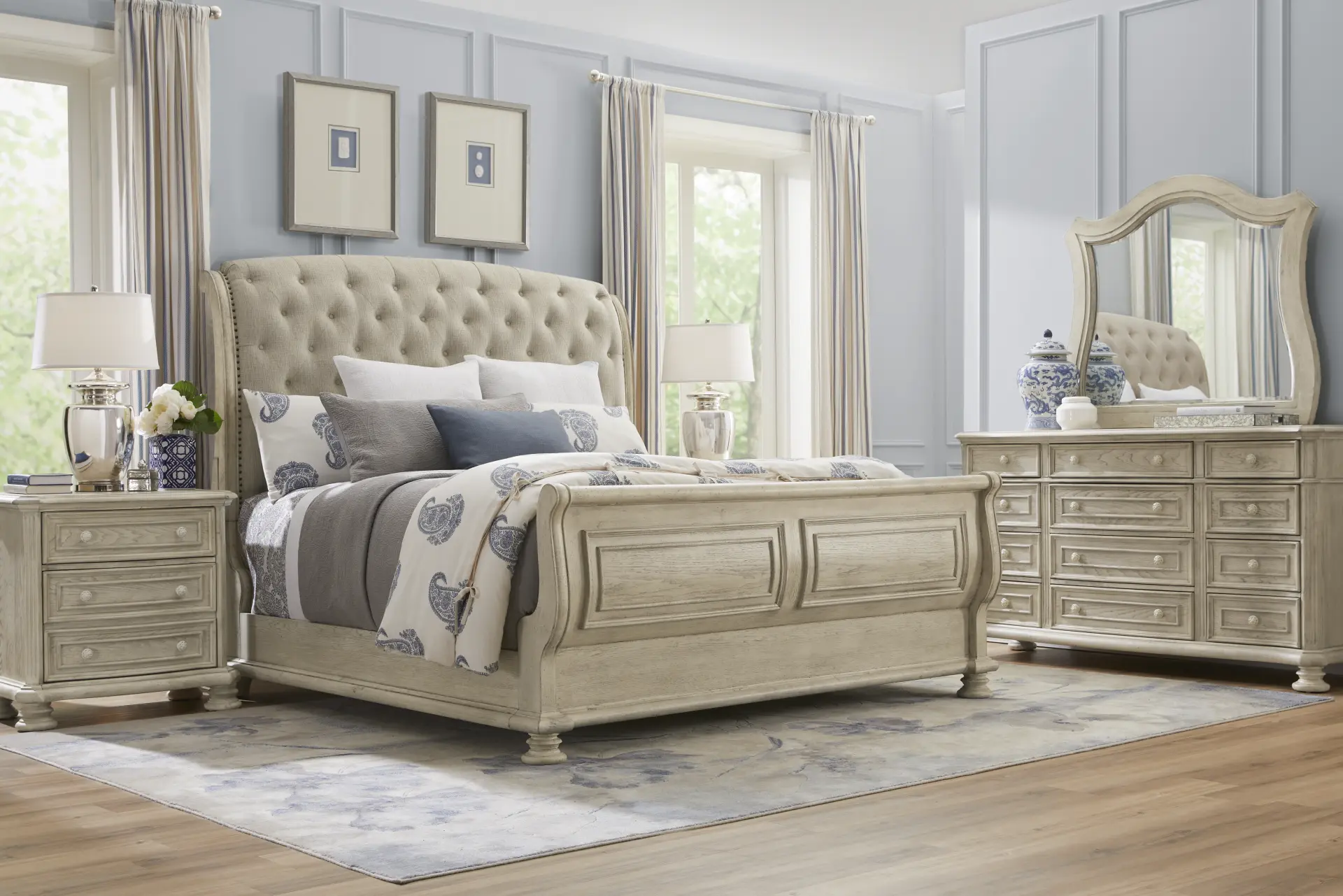 Armitage Off-White 5 Pc Queen Upholstered Bedroom