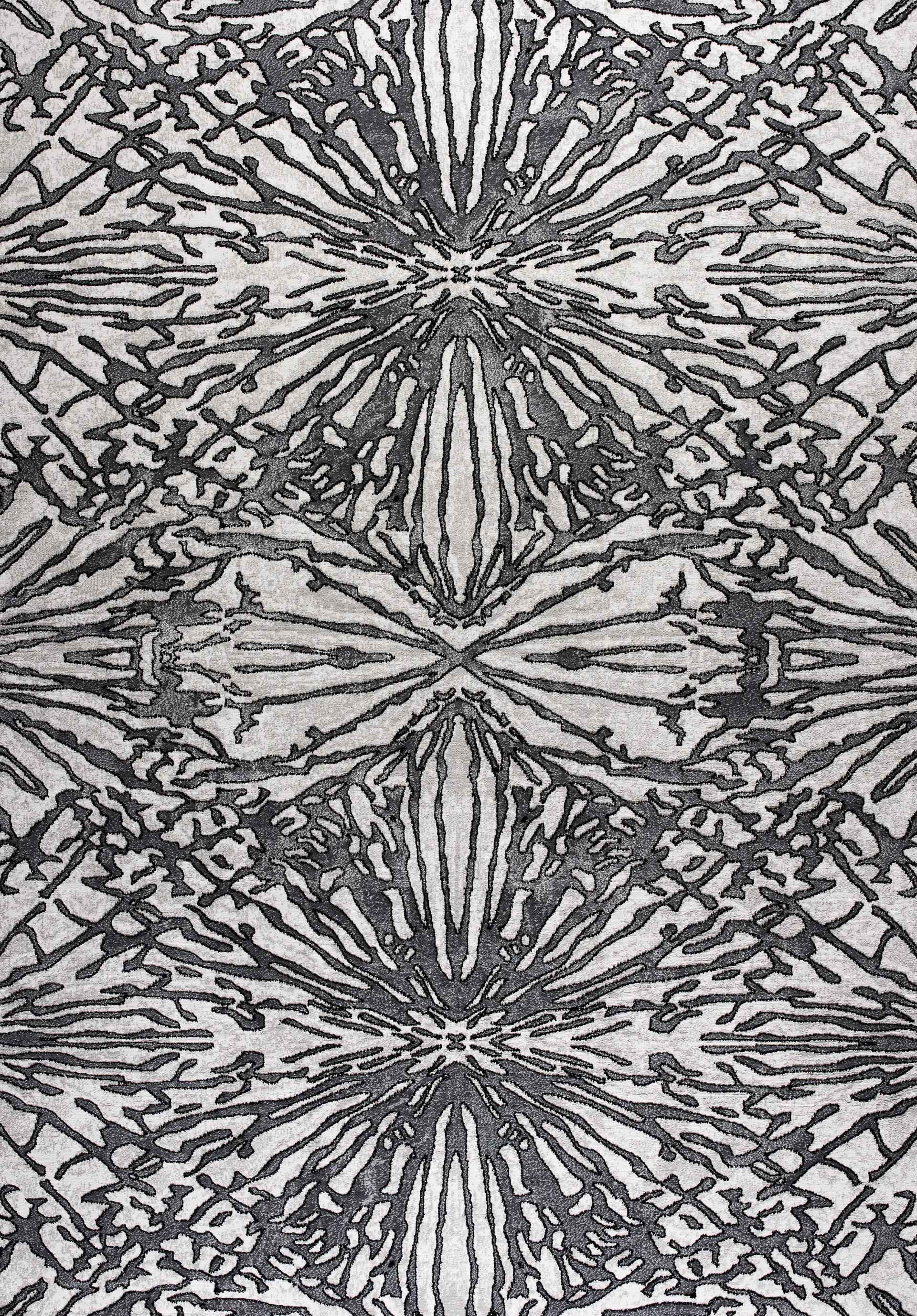 Deloise Gray 5' x 8' Rug