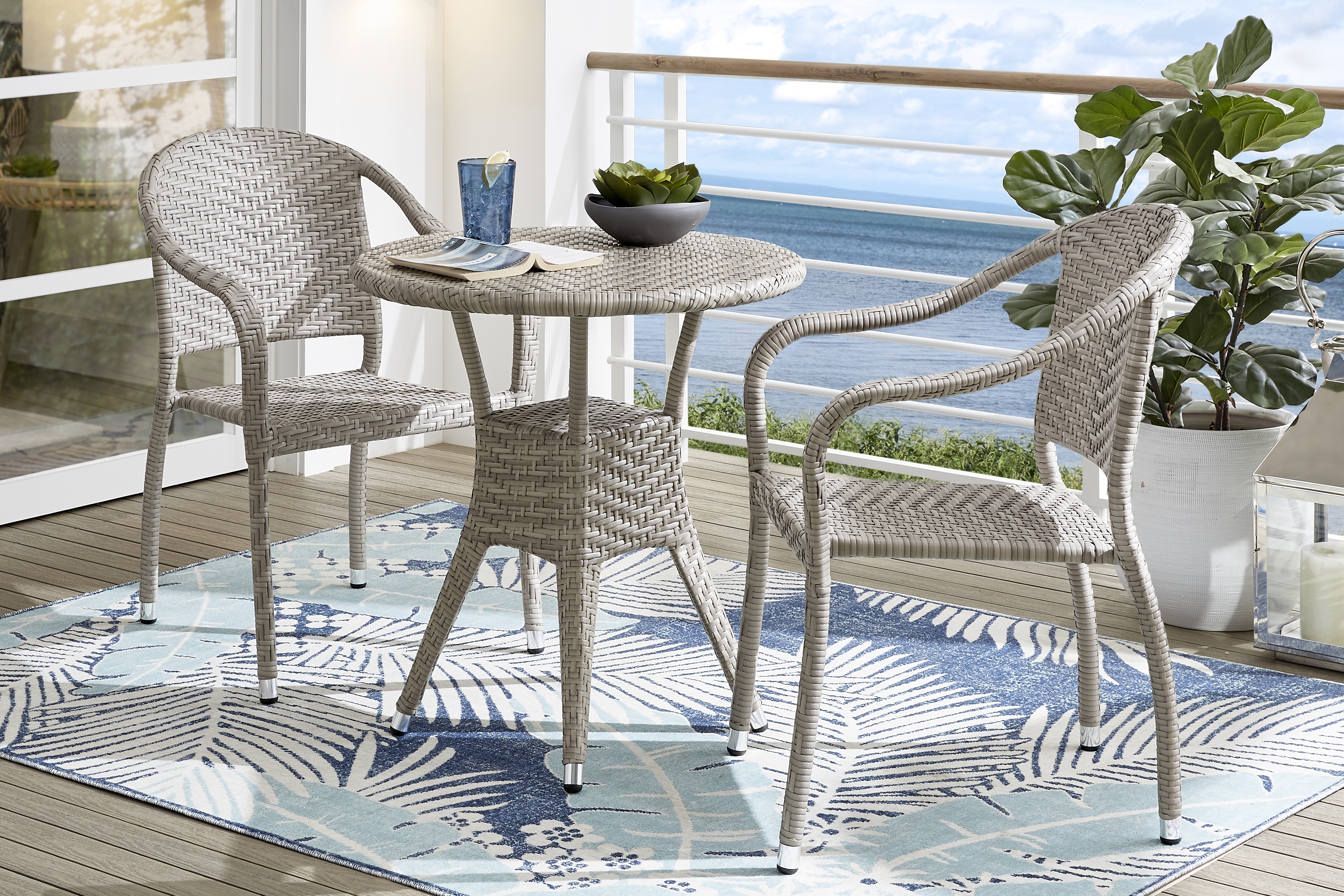 Bay Terrace Gray Wicker 3 Pc 28 in. Round Outdoor Dining Set - Thumbnail - Image 1