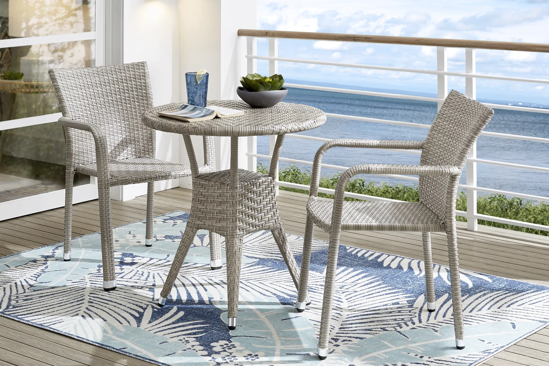 Bay Terrace Gray Wicker 28 in. Round Outdoor Dining Table - Image 1