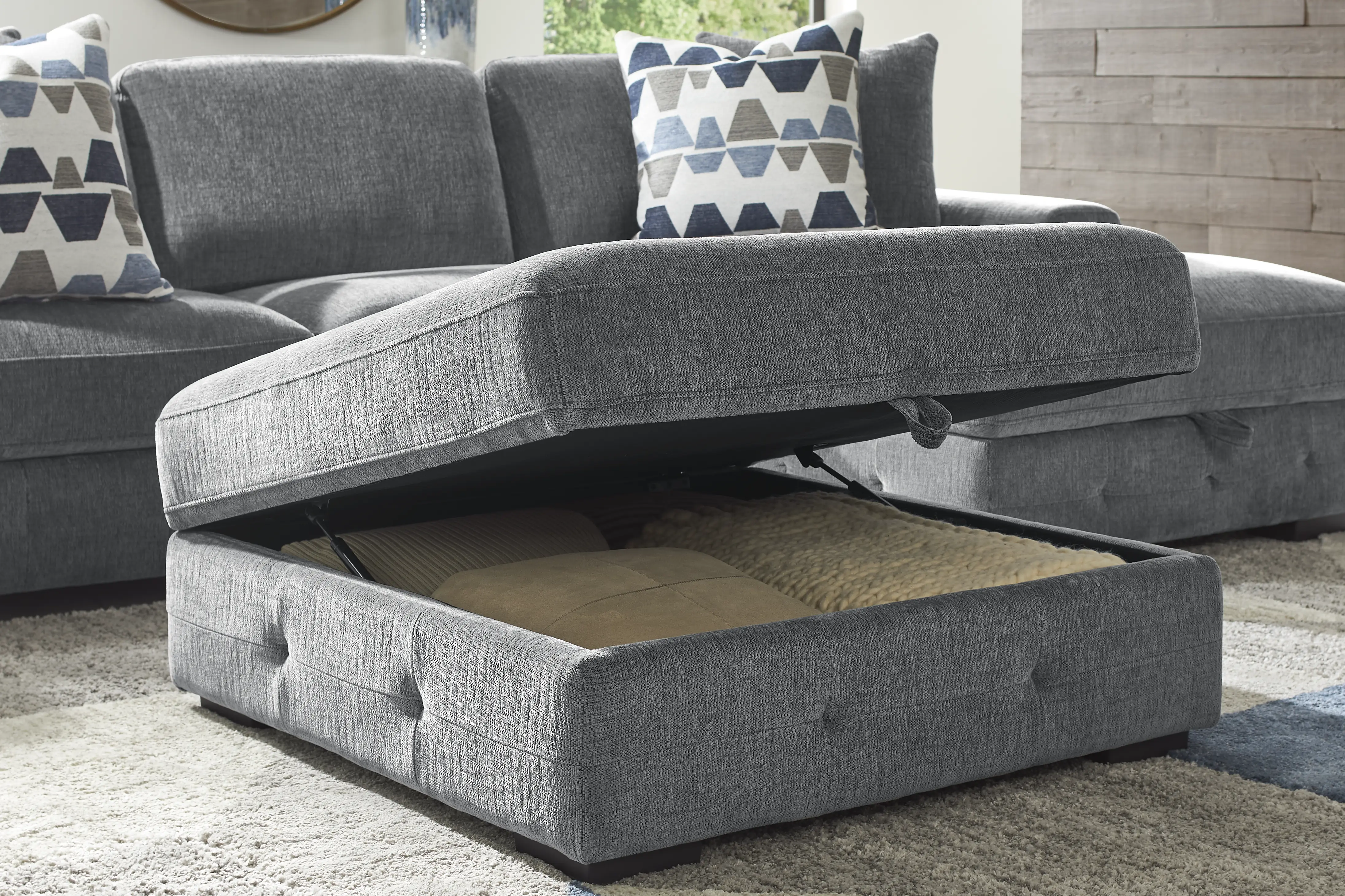 Marcola Ash Storage Cocktail Ottoman - Thumbnail - Image 4