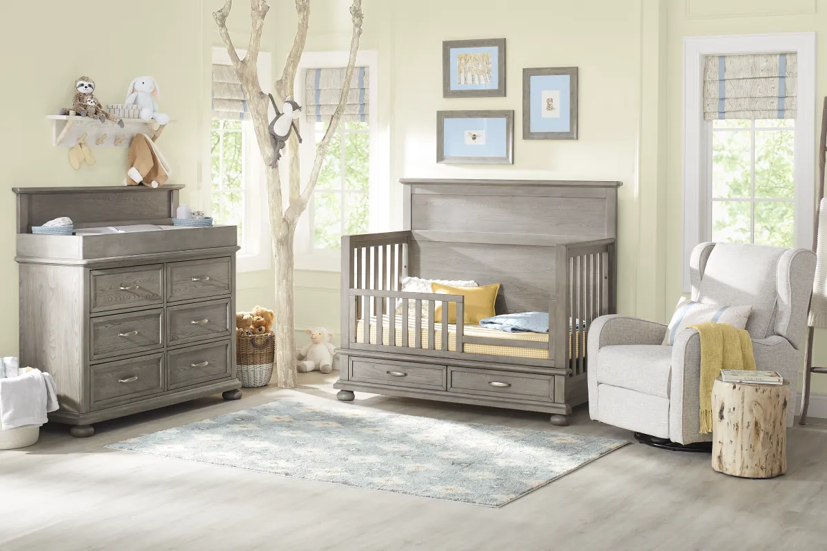 Kids Woodland Adventures Classic Gray Convertible 4-in-1 Nursery Set with Toddler Rails