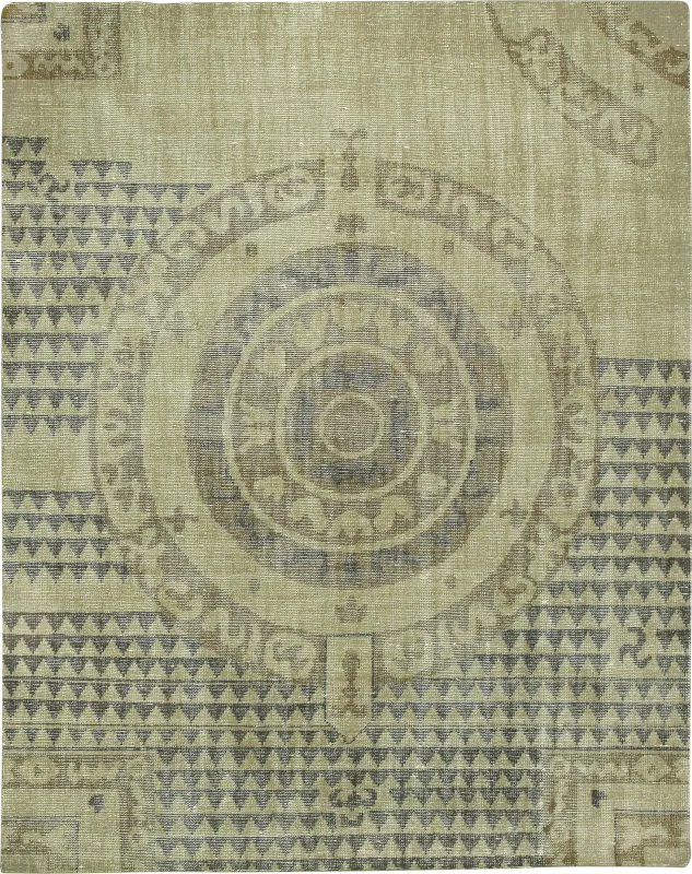 Bastille Taupe 5' x 8' Rug