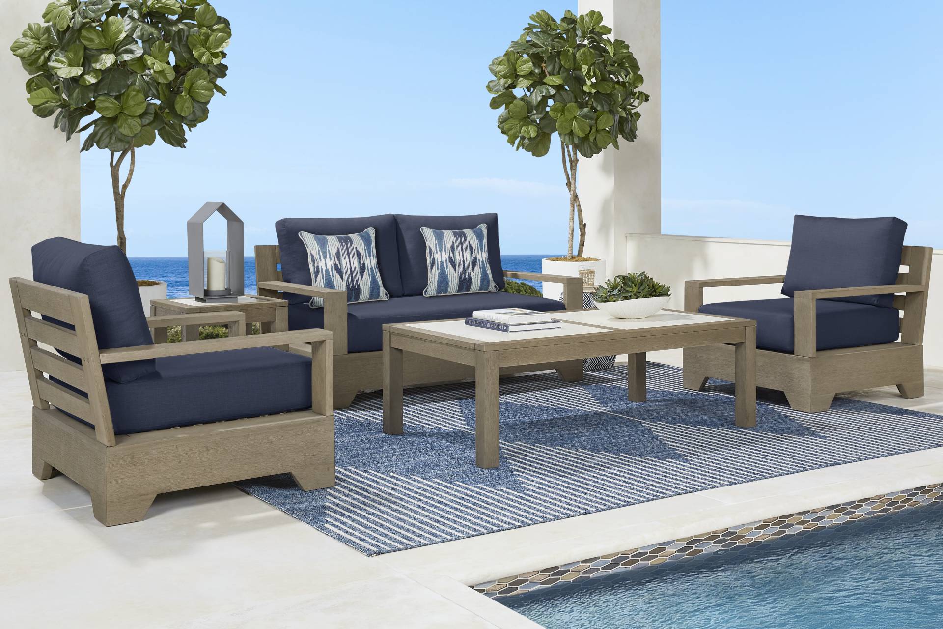 Lake Tahoe Gray 4 Pc Outdoor Loveseat Seating Set with Indigo Cushions full room