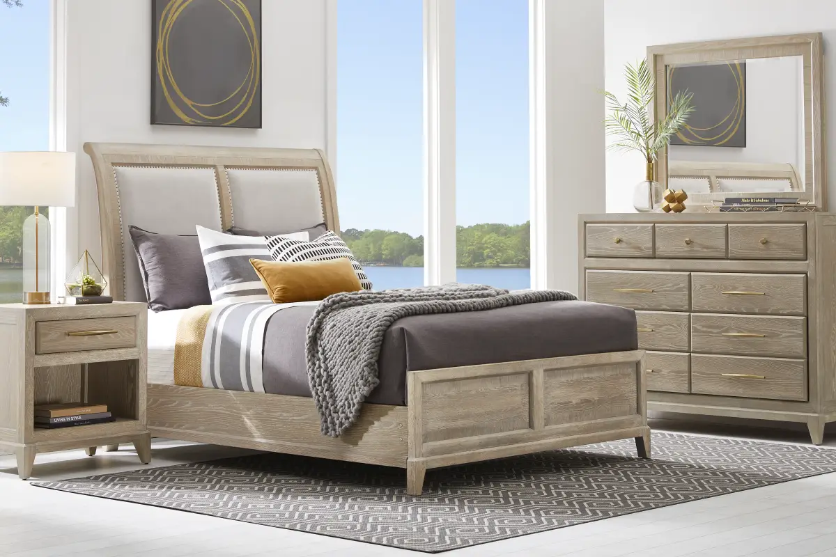 Kailey Park Light Oak Finish 7 Pc Queen Sleigh Bedroom