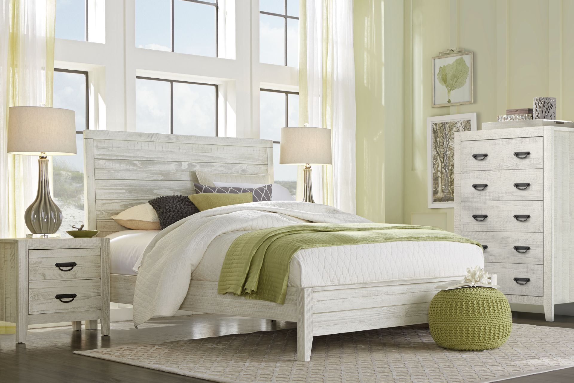 Palm Grove White 5 Pc Queen Panel Bedroom - Image 1