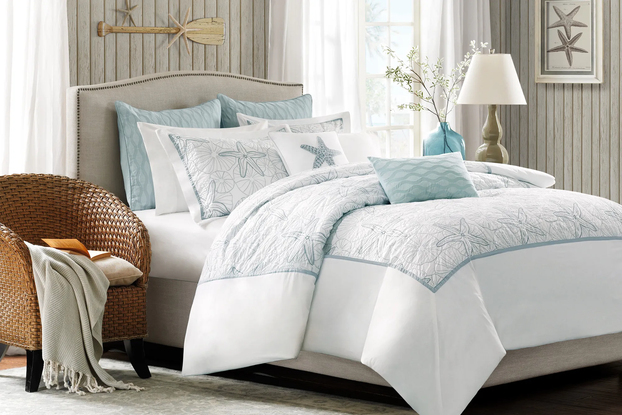 Muscatine White 3 Pc Full/Queen Duvet Set - Thumbnail - Image 2