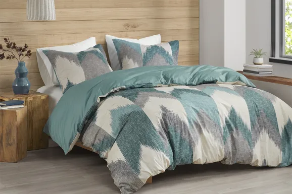 Petshire Blue 3 Pc King/California King Comforter Set