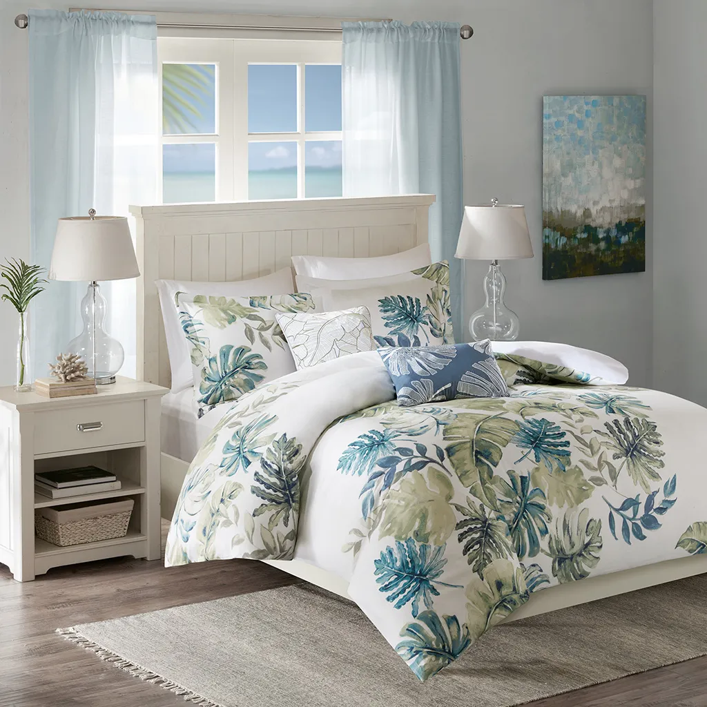 Magoword White Green 5 Pc King Duvet Set - Image 1