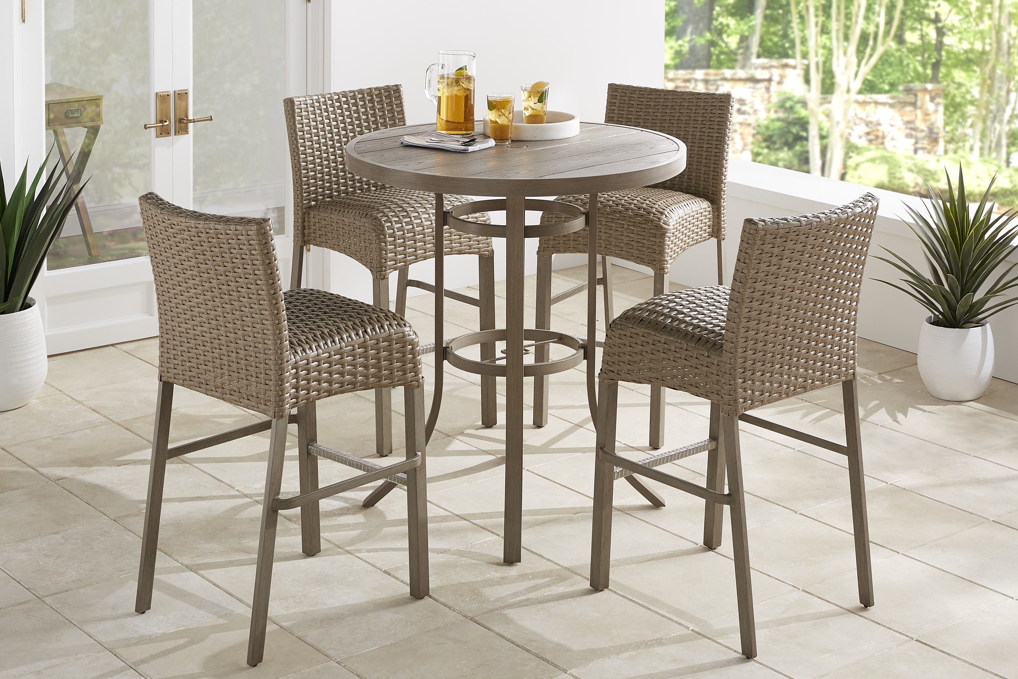 Siesta Key Gray 5 Pc 40" Round Bar Height Outdoor Dining Set - Thumbnail - Image 1