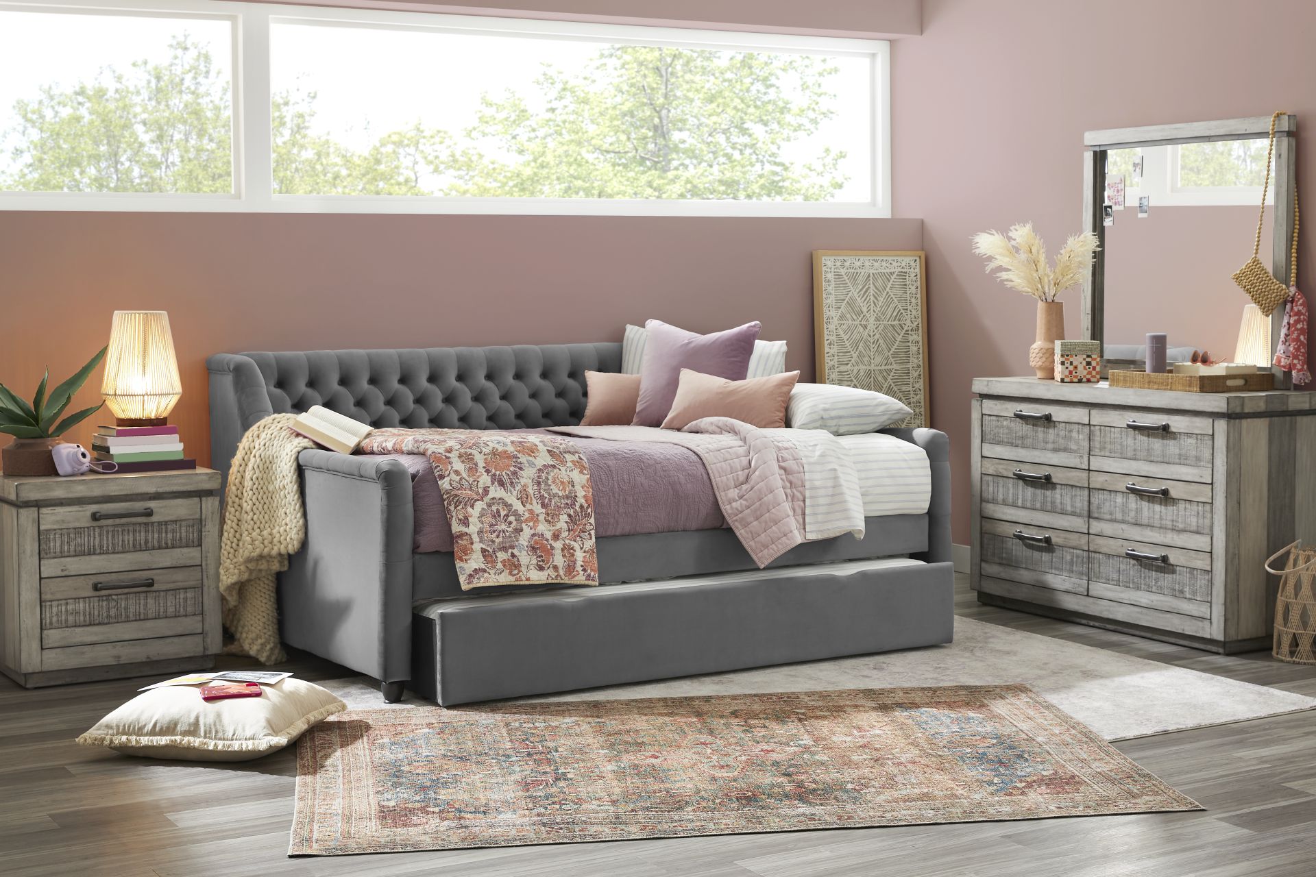 Kids Westover Hills Jr. Gray Bedroom with Alena Charcoal Twin Daybed - Image 1