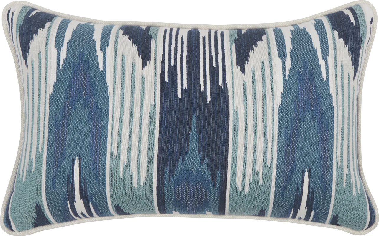 Lavura Indigo Indoor/Outdoor Accent Pillow