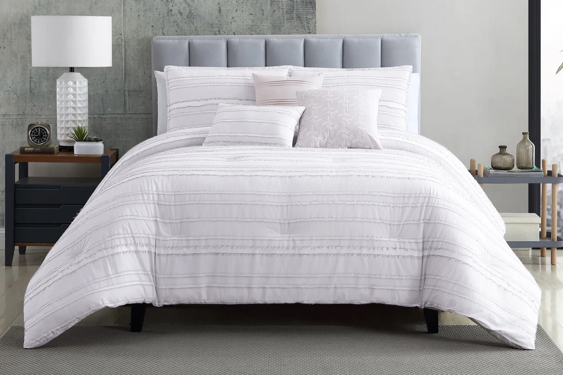 Cosgrave White Gray 6 Pc Queen Comforter Set - Image 1