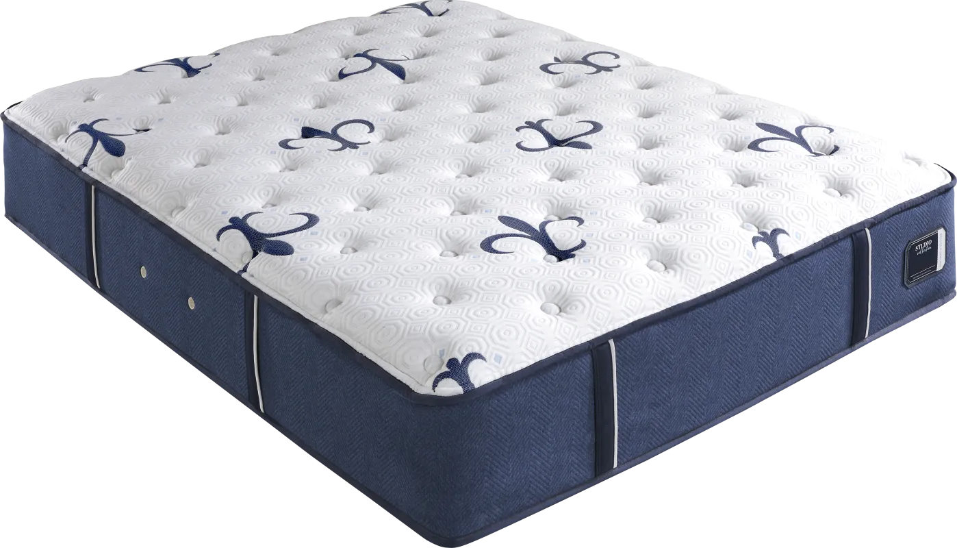 Stearns and Foster Studio Medium Tight Top Queen Mattress