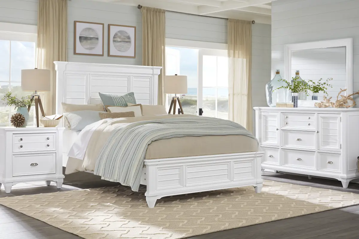 Hilton Head White 3 Pc Queen Panel Bed