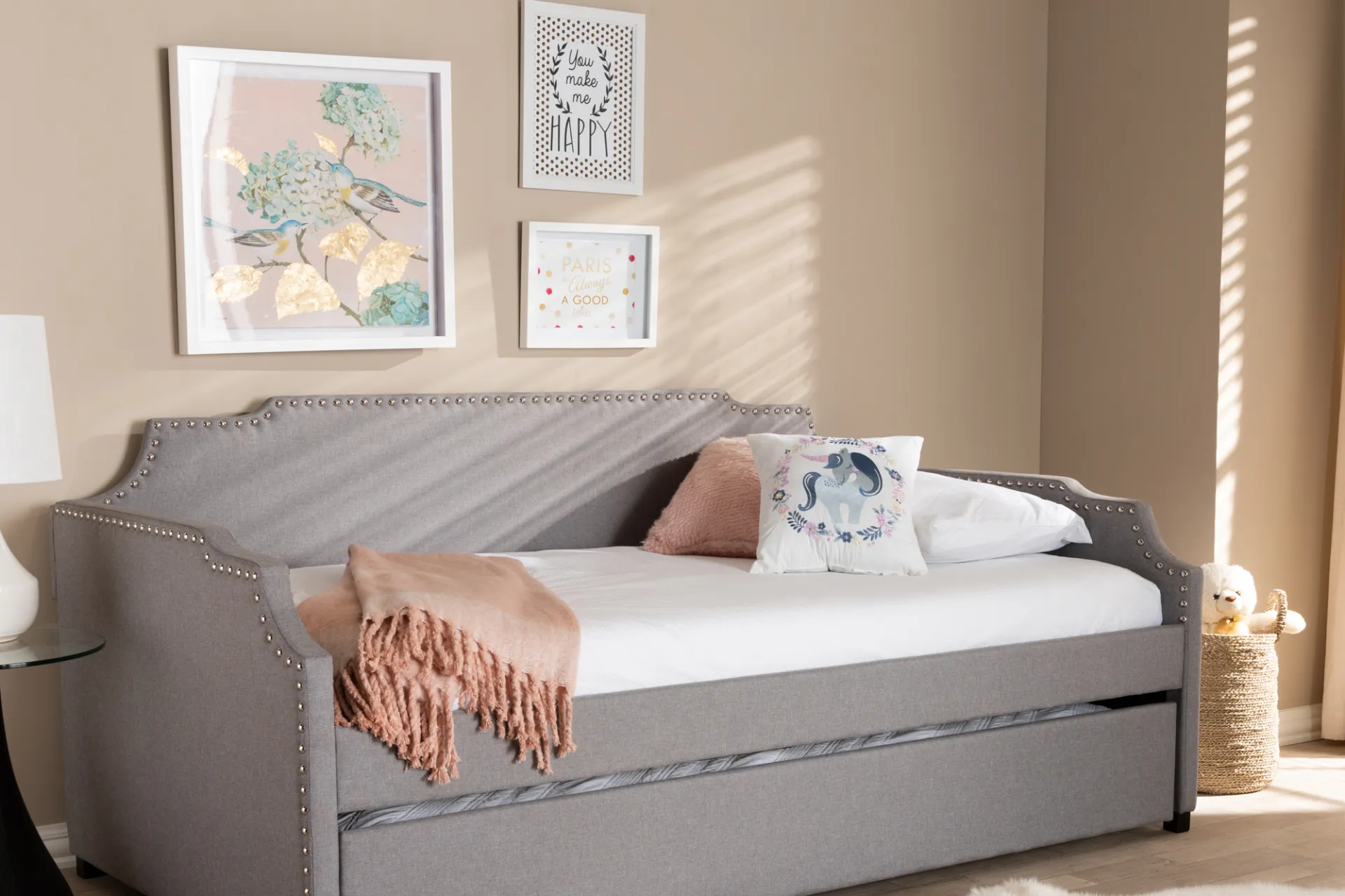 Tynland Gray Twin Daybed with Trundle - Image 2