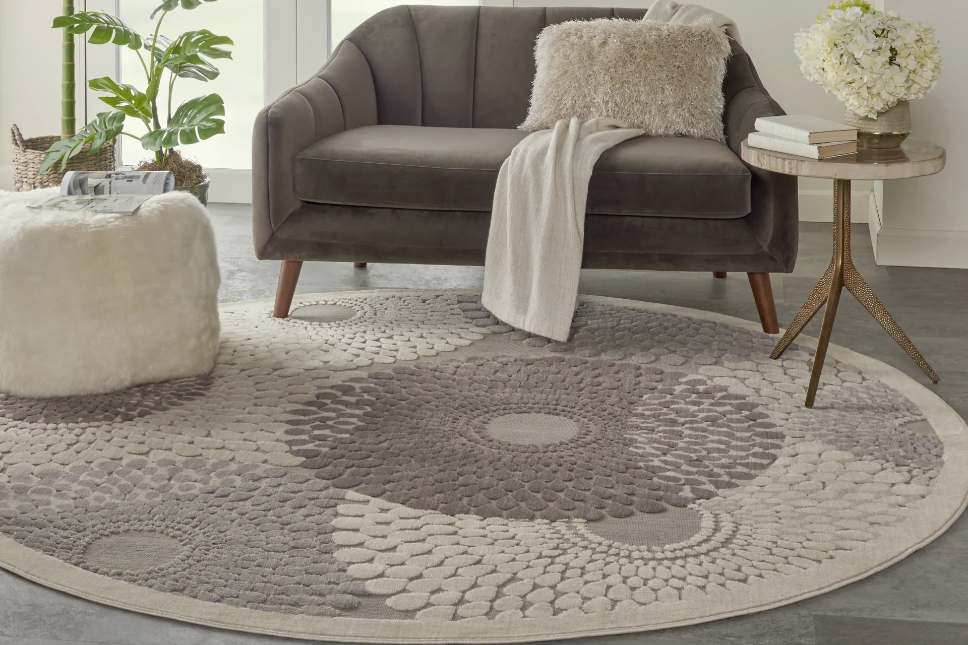 Camberly Gray 7'8 Round Rug - Image 7