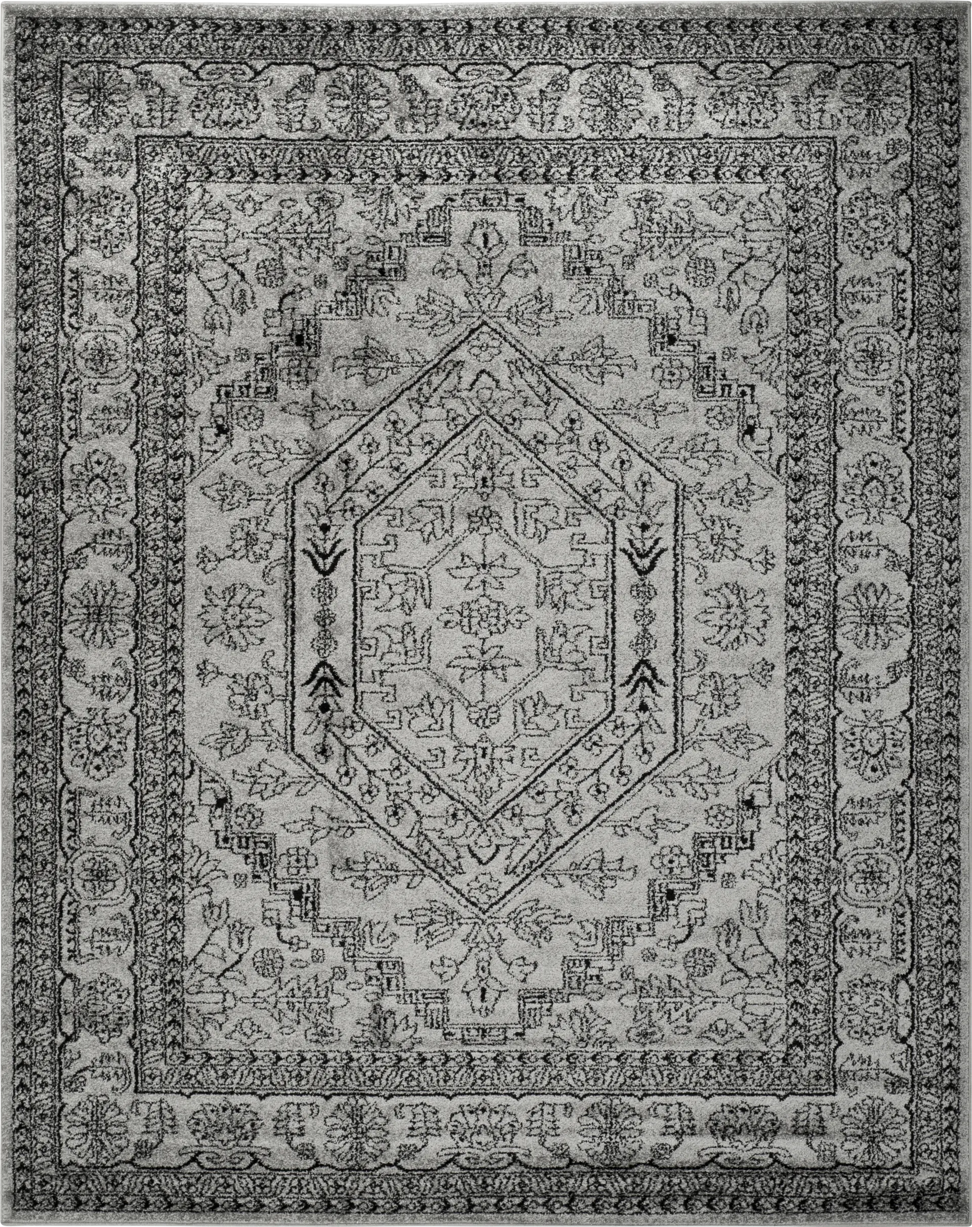 Daylee Silver 8' x 10' Rug