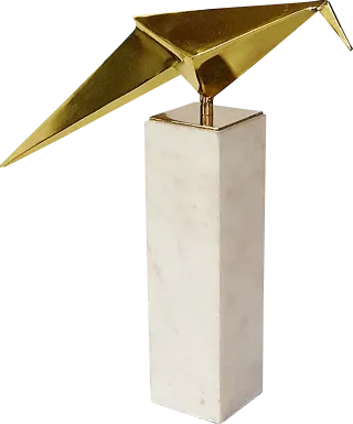 Amestoy I Gold Statue