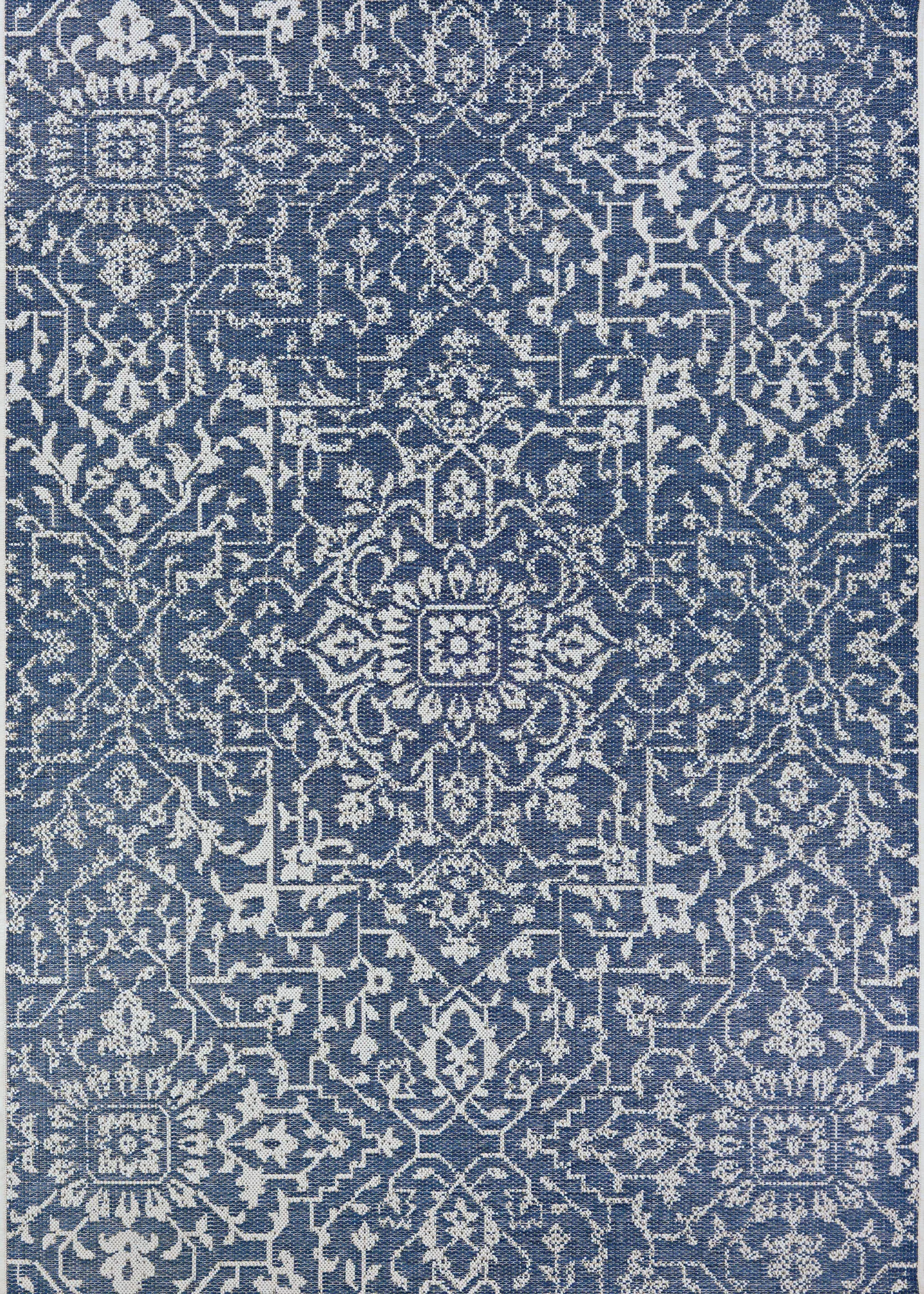 Dalmally Navy 5'3 x 7'6 Indoor/Outdoor Rug - Image 1