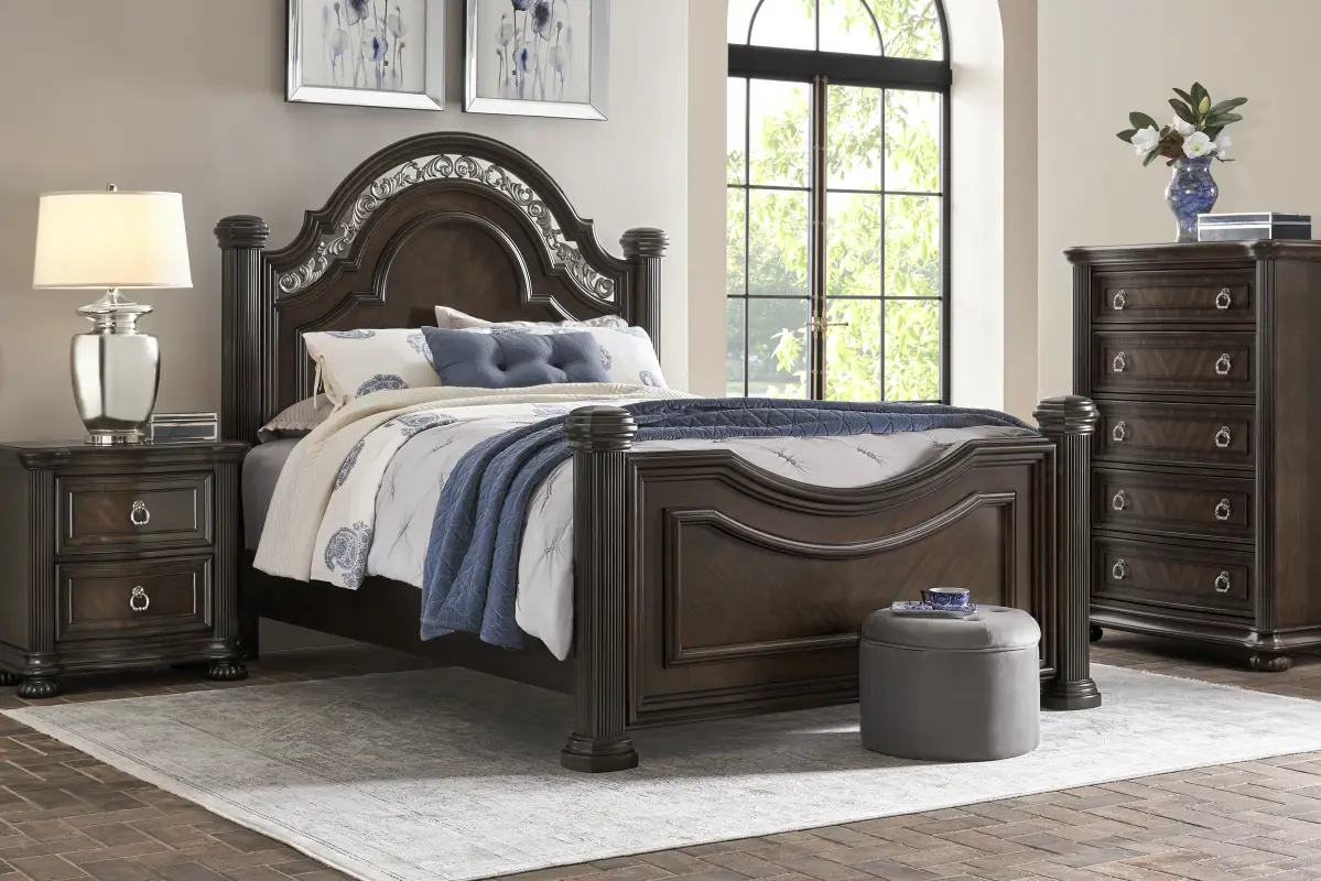 Gallagher Avenue Brown 5 Pc Queen Bedroom
