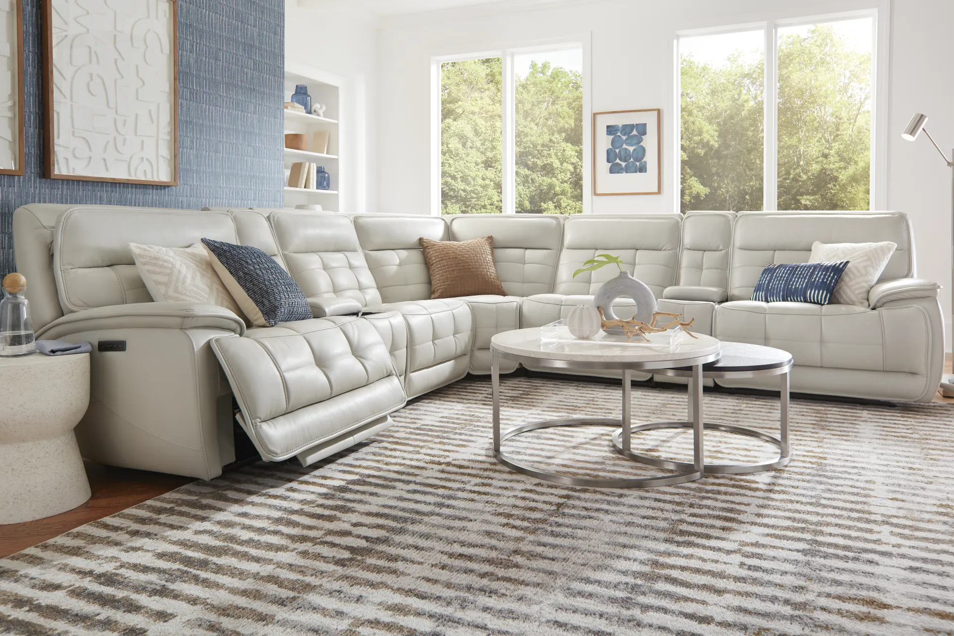 Pacific Heights Light Gray 7 Pc Dual Power Reclining Sectional - Image 2