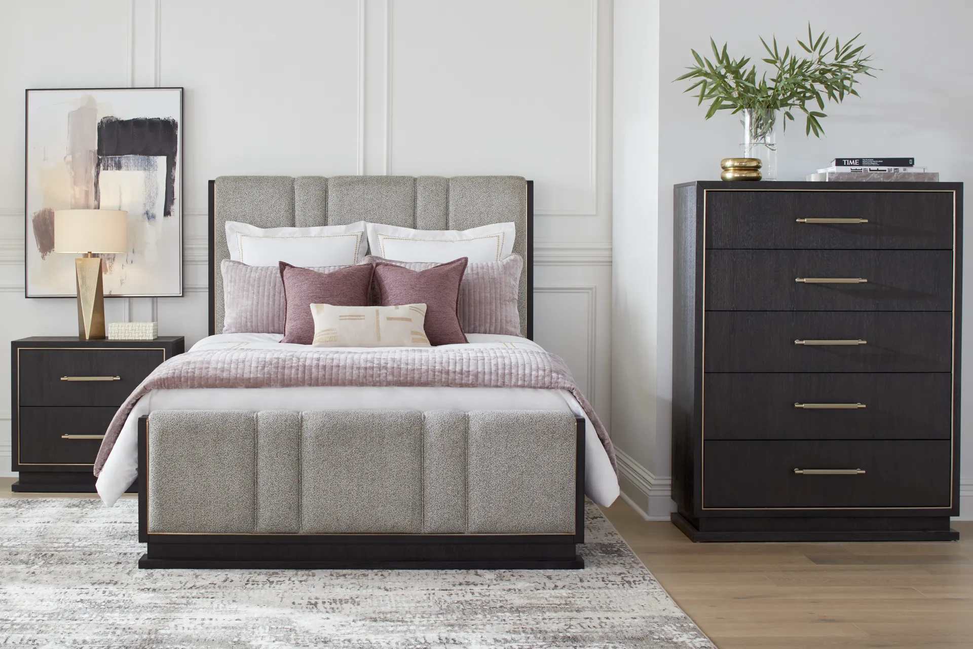 Wilshire Gray 3 Pc Queen Upholstered Bed - Image 1