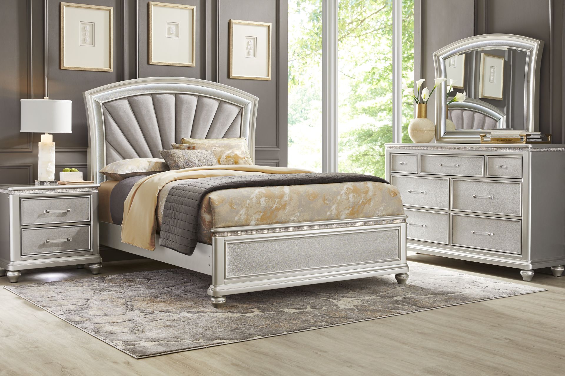 Starlet Lane Silver 8 Pc Queen Bedroom - Image 1