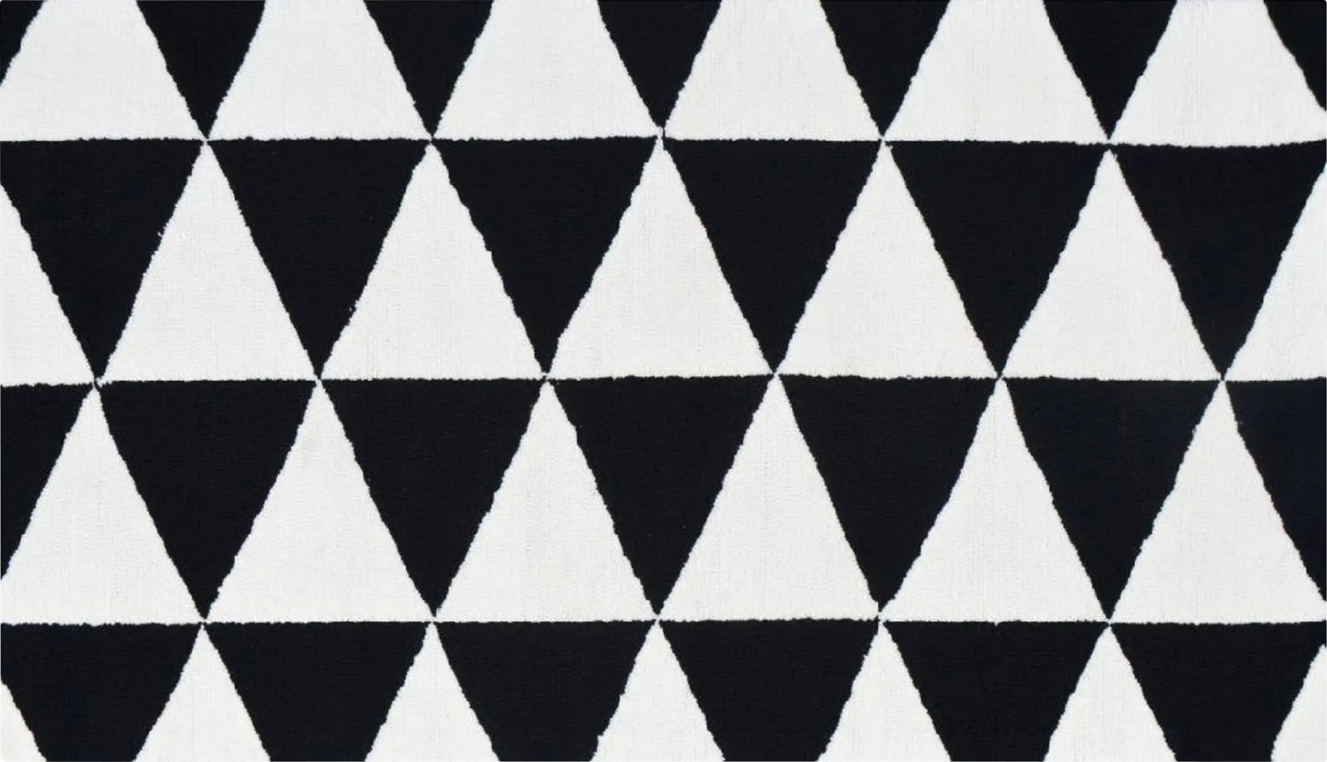 Kids Mod Mood Black/White 2'8 x 4'8 Rug - Image 1