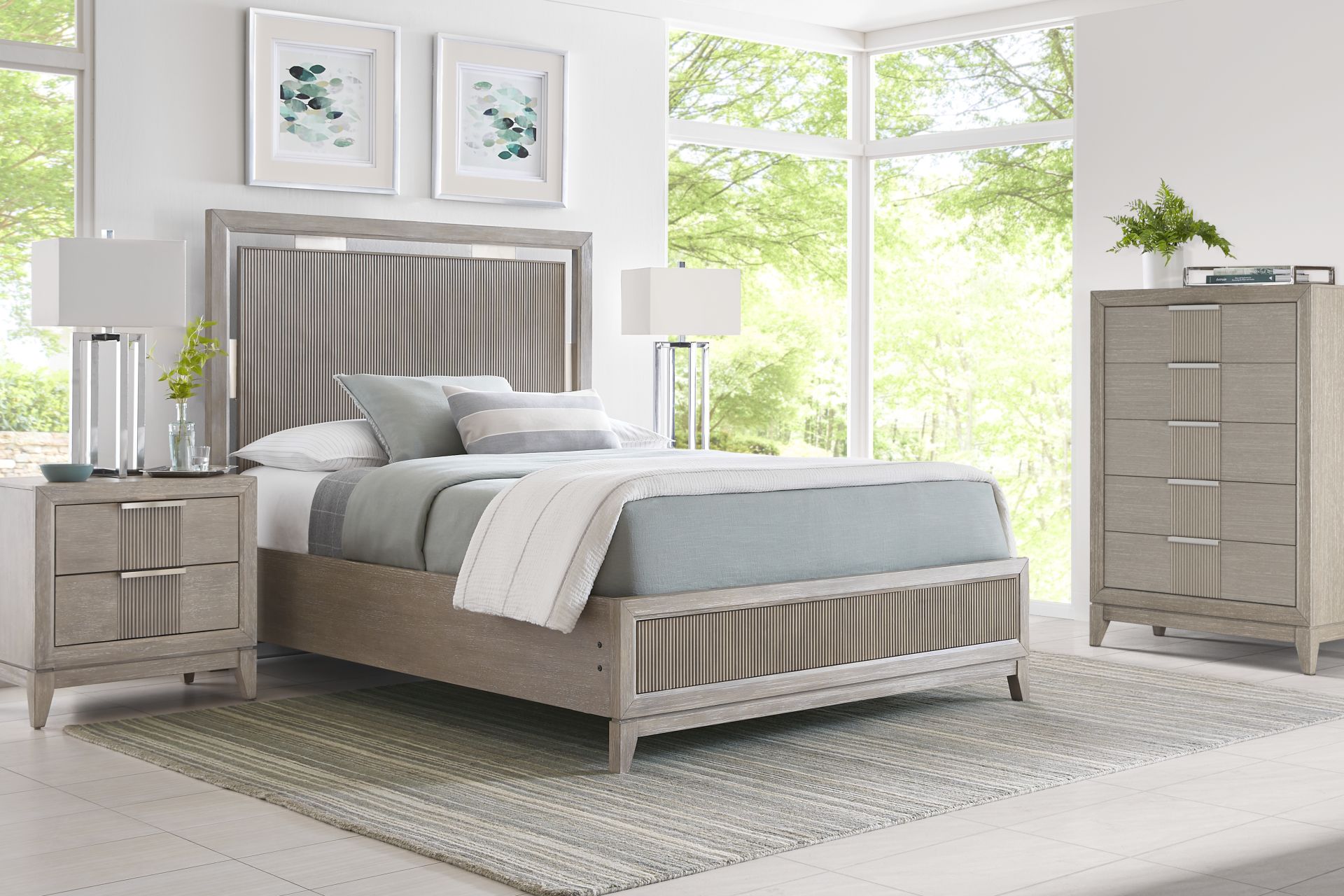 Bellante Gray 5 Pc King Panel Bedroom - Image 1