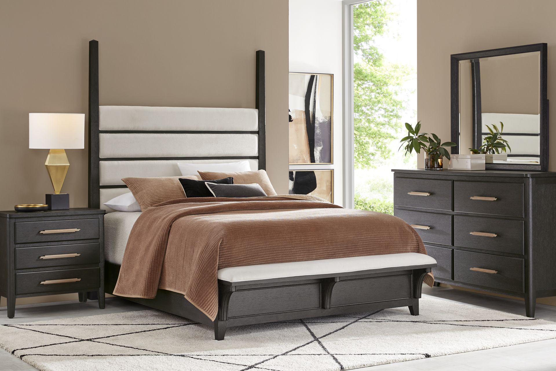 Copperline Black 7 Pc King Poster Bedroom with Bench - Image 1