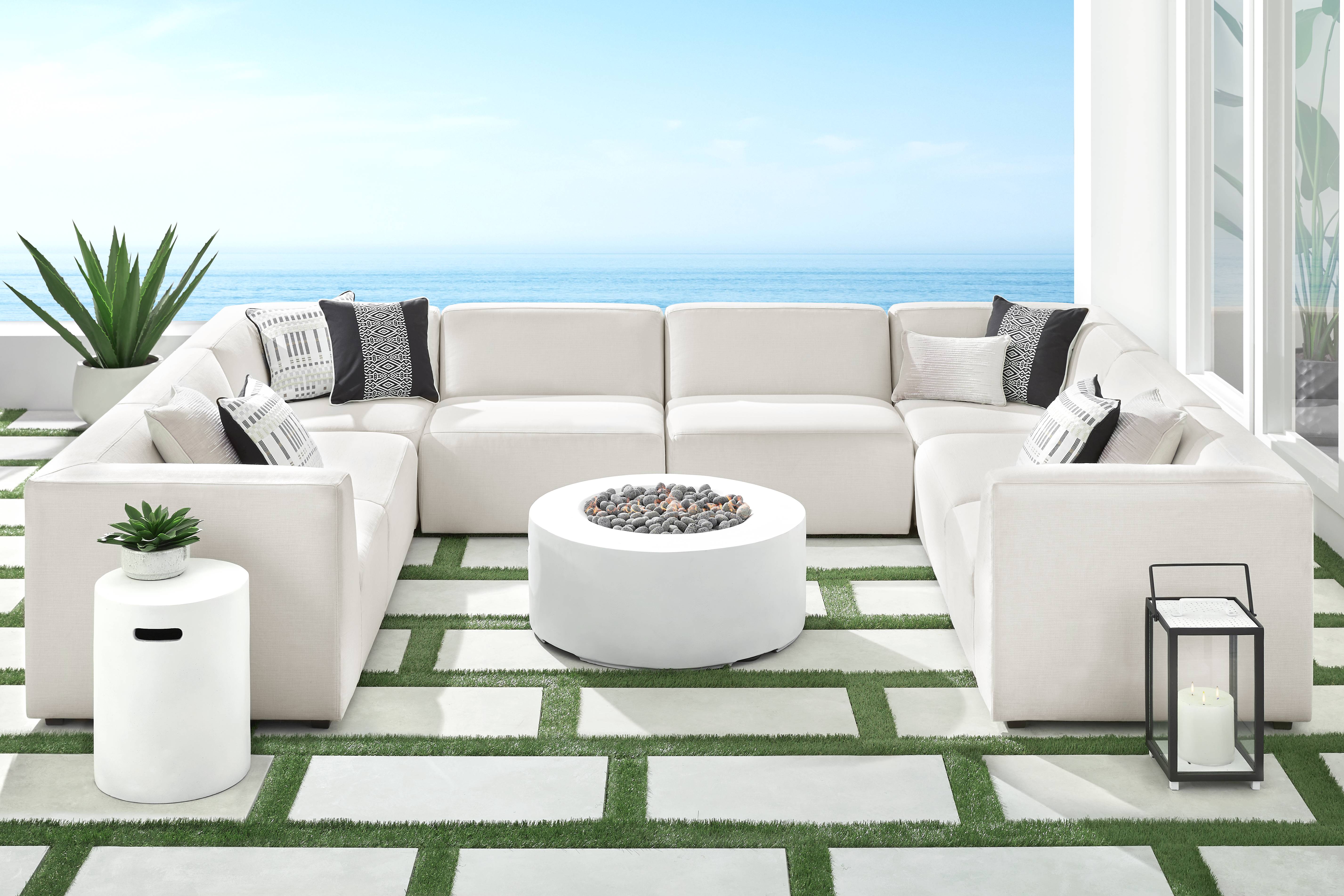 Calay 8 Pc Outdoor Sectional with Vapor Slipcovers - Thumbnail - Image 2
