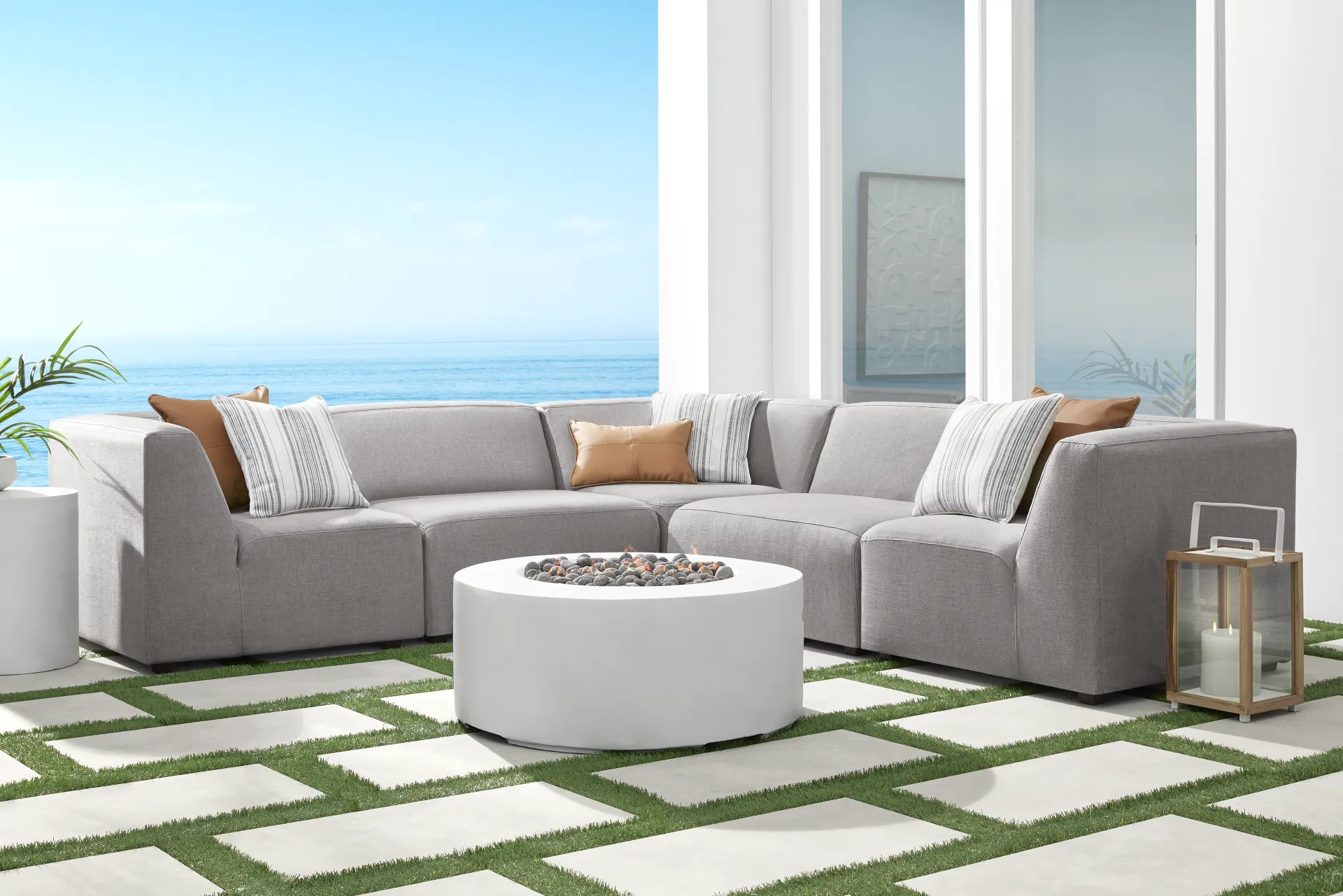 Calay 5 Pc Outdoor Sectional with Ash Slipcovers - Image 1
