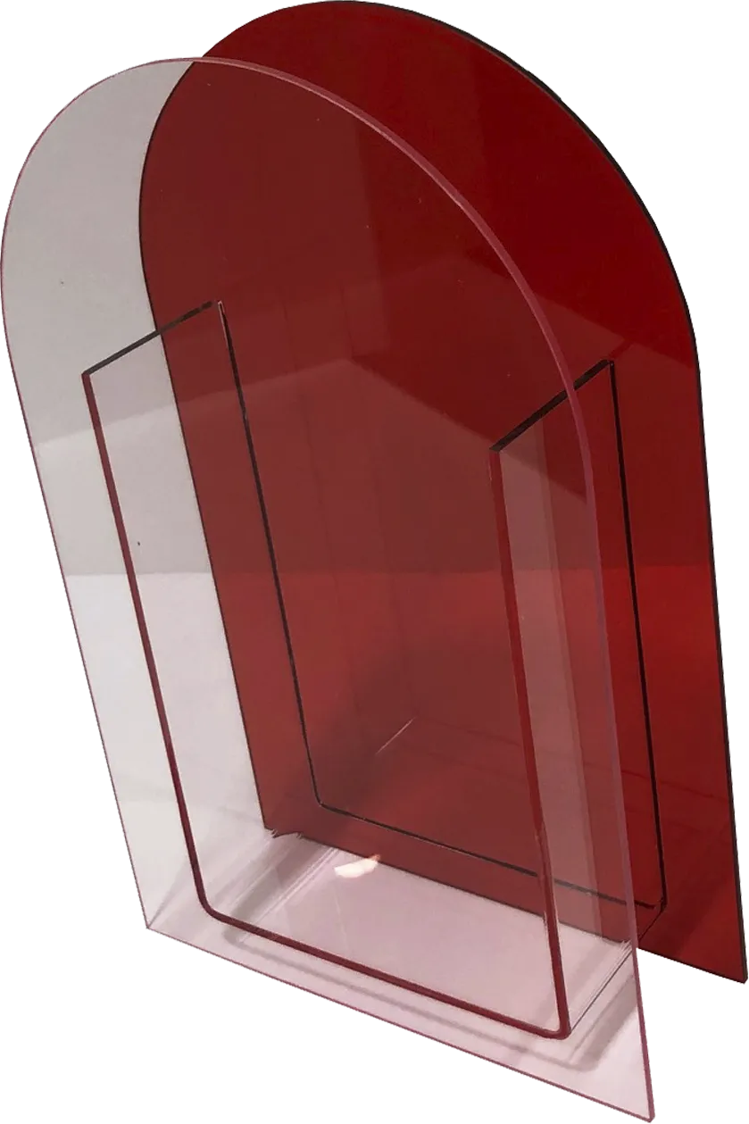 Houndsworth II Red Vase - Thumbnail - Image 1