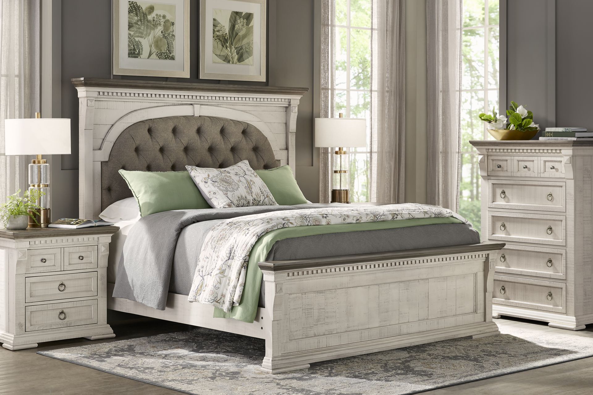 Crestwell Manor White 5 Pc King Upholstered Bedroom - Image 1