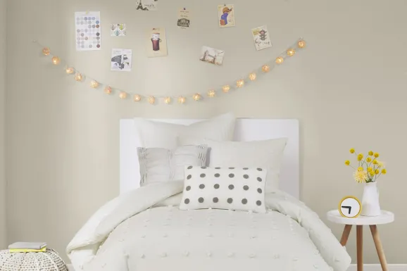 Stroelitz Ivory 7 Pc King/California King Duvet Set